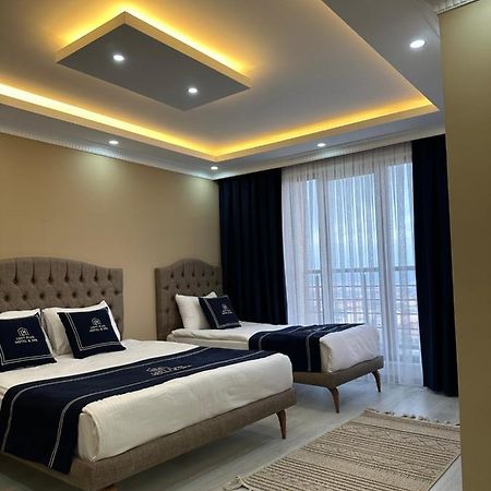 Special House & Private Transportation Istanbul Airport-By Loft Apartment Arnavutkoy Bagian luar foto