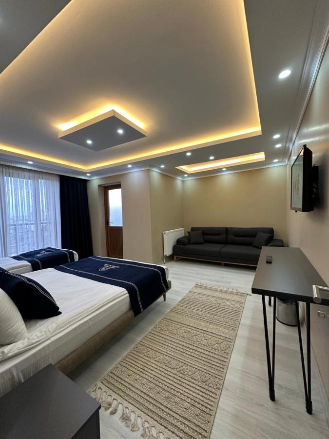 Special House & Private Transportation Istanbul Airport-By Loft Apartment Arnavutkoy Bagian luar foto